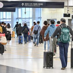 積極統籌接待春節黃金周旅客