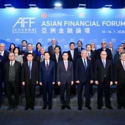 環球財金商界領袖共謀增長新引擎