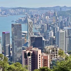 去年經濟預估增長2.5%